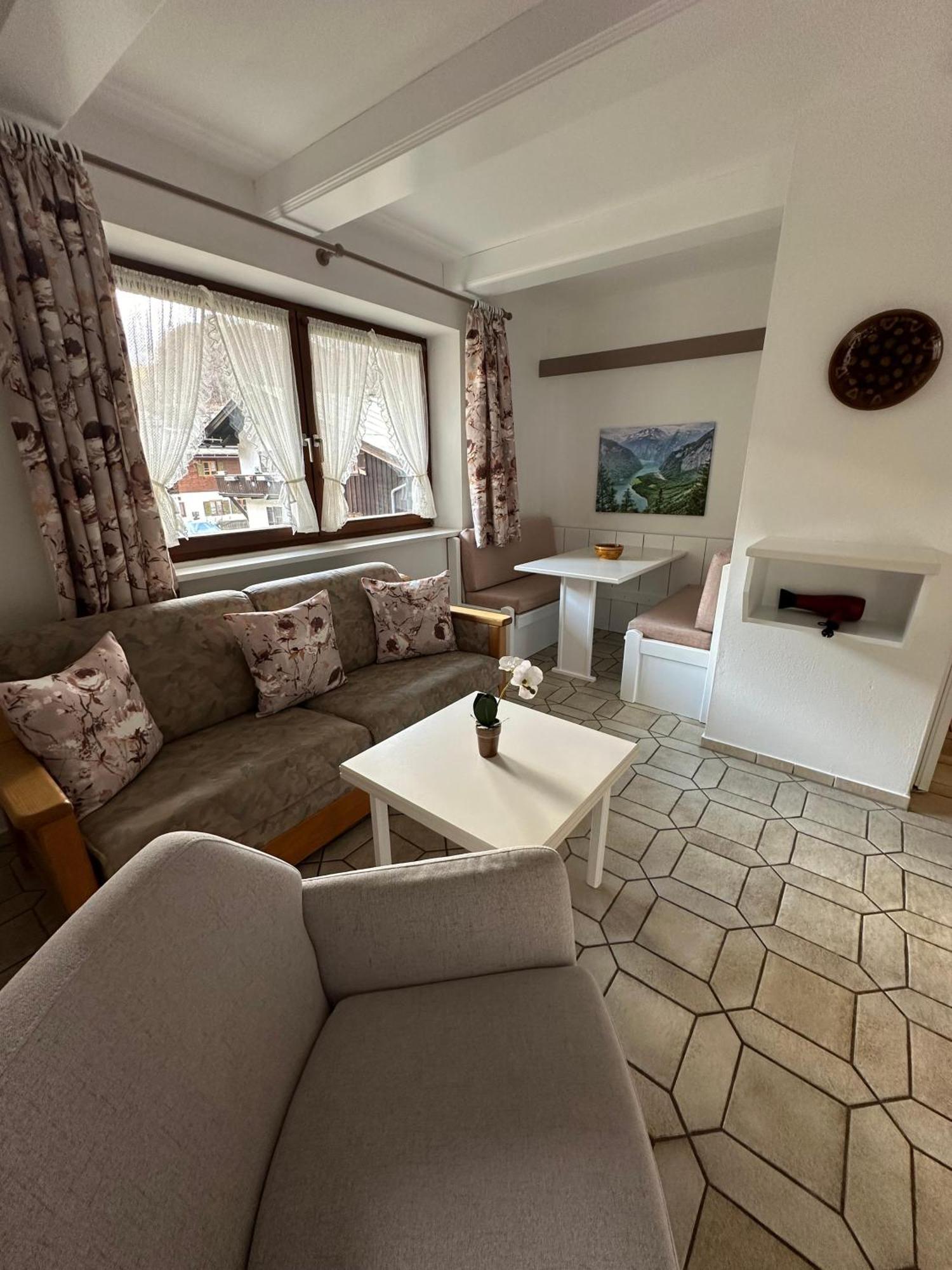 Gaestehaus Deml เบิร์ชเทสกาเดน ภายนอก รูปภาพ